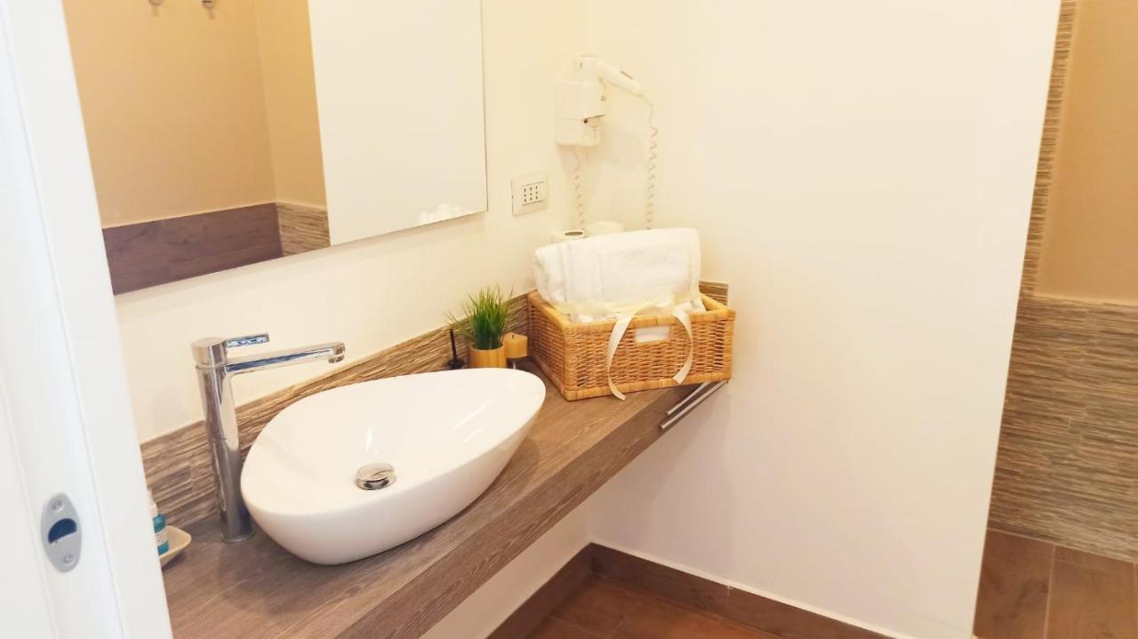 B&B Suites Via Del Mare Presicce Buitenkant foto