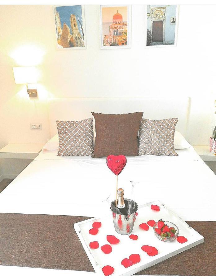 B&B Suites Via Del Mare Presicce Buitenkant foto