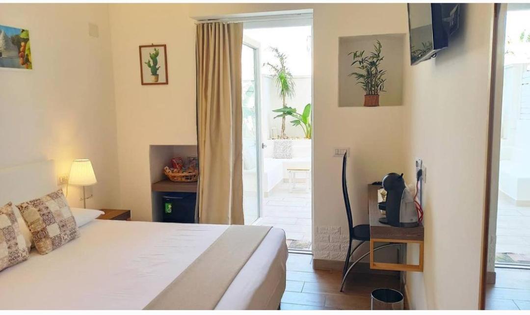 B&B Suites Via Del Mare Presicce Buitenkant foto