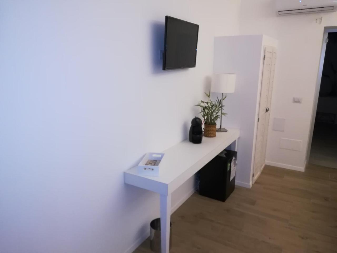 B&B Suites Via Del Mare Presicce Buitenkant foto